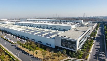 比别克 VELITE 6 的发布更吸睛的,可能是这家电池工厂的投产